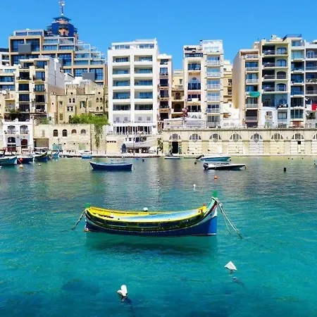 Appartamento Stunning 2br Penthouse In *