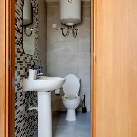 Stunning 2br Penthouse In Sliema