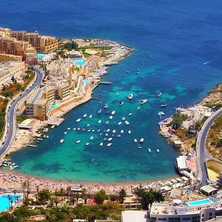 Stunning 2br Penthouse In Appartement *