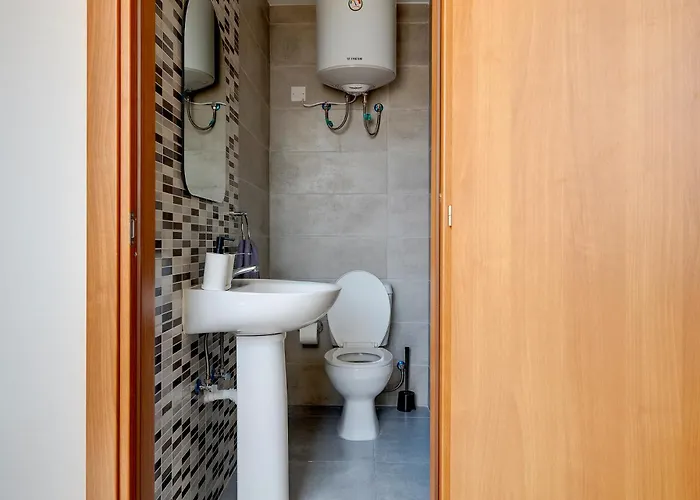 Stunning 2br Penthouse In Sliema