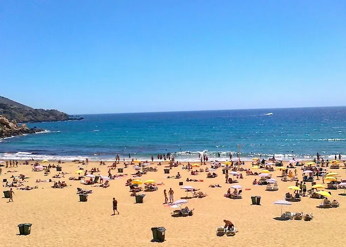 Stunning 2br Penthouse In Apartament *