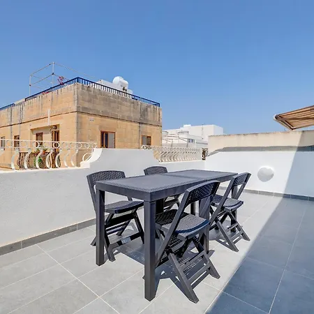 Stunning 2br Penthouse In By Buena Vista